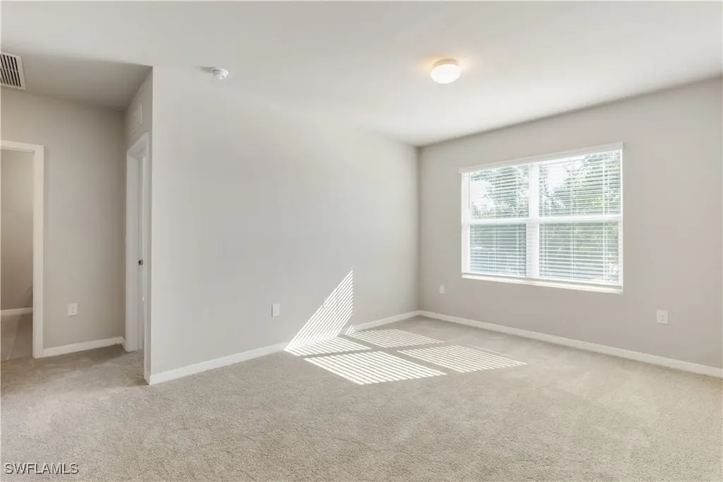 1401 NE 5th Place Cape Coral FL 33909