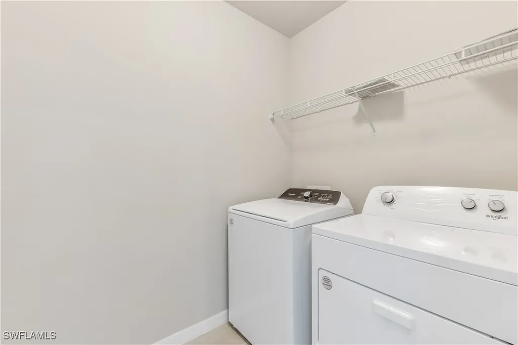 1401 NE 5th Place Cape Coral FL 33909