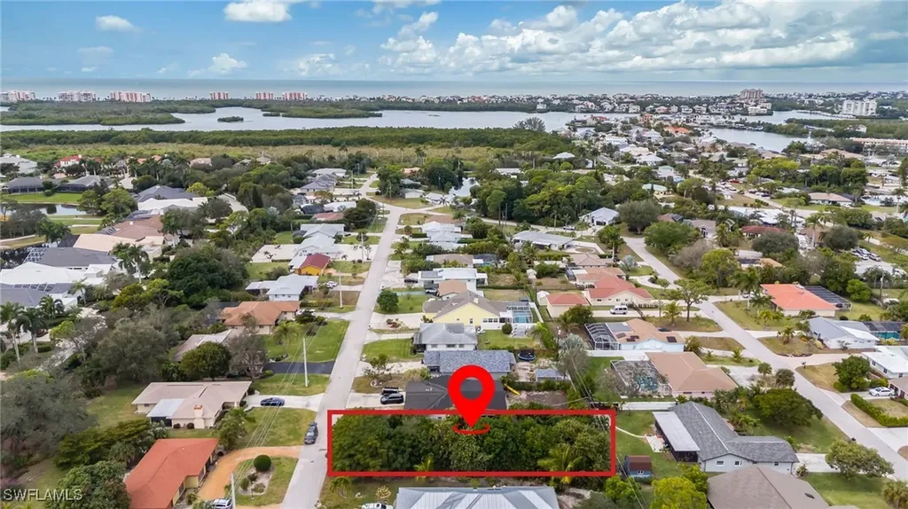 63 9th Street Bonita Springs FL 34134