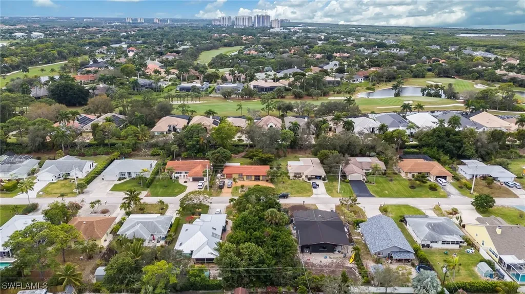 63 9th Street Bonita Springs FL 34134