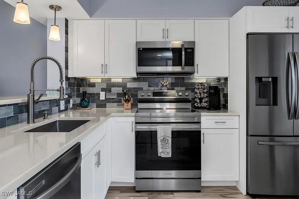 1075 Foxfire Lane Naples FL 34104