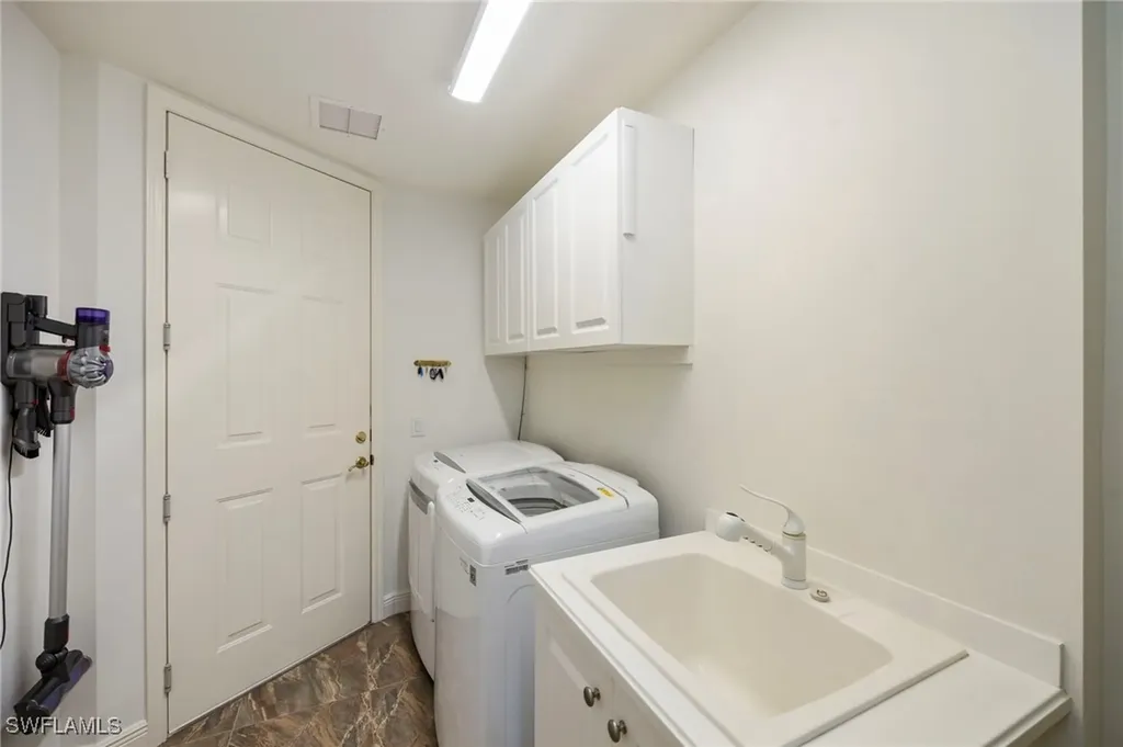 9288 Grassi Way Naples FL 34114