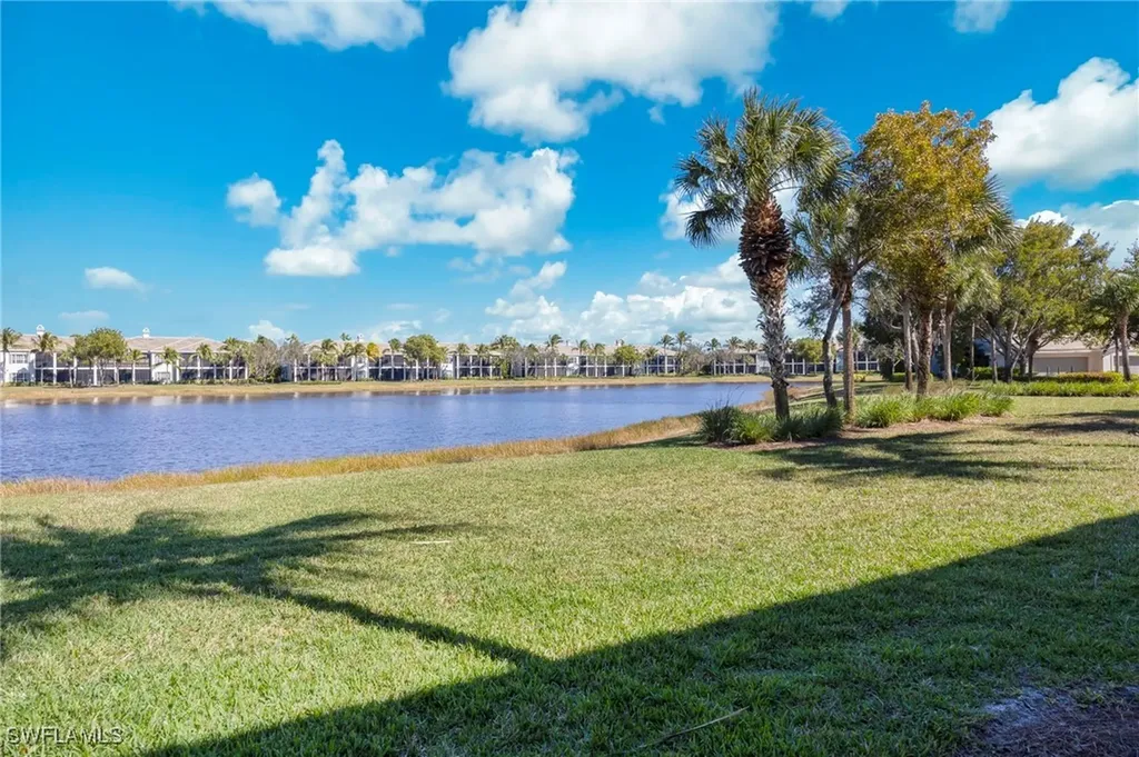 9288 Grassi Way Naples FL 34114
