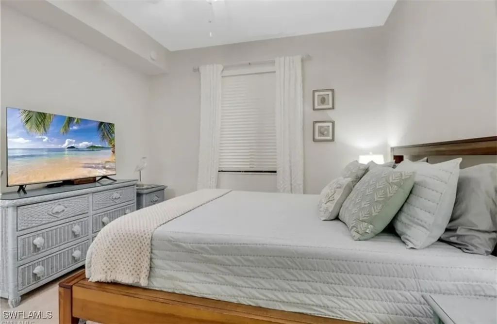 9735 Acqua Court Naples FL 34113