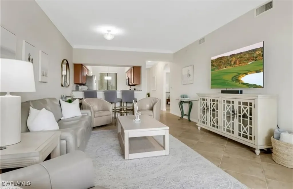 9735 Acqua Court Naples FL 34113