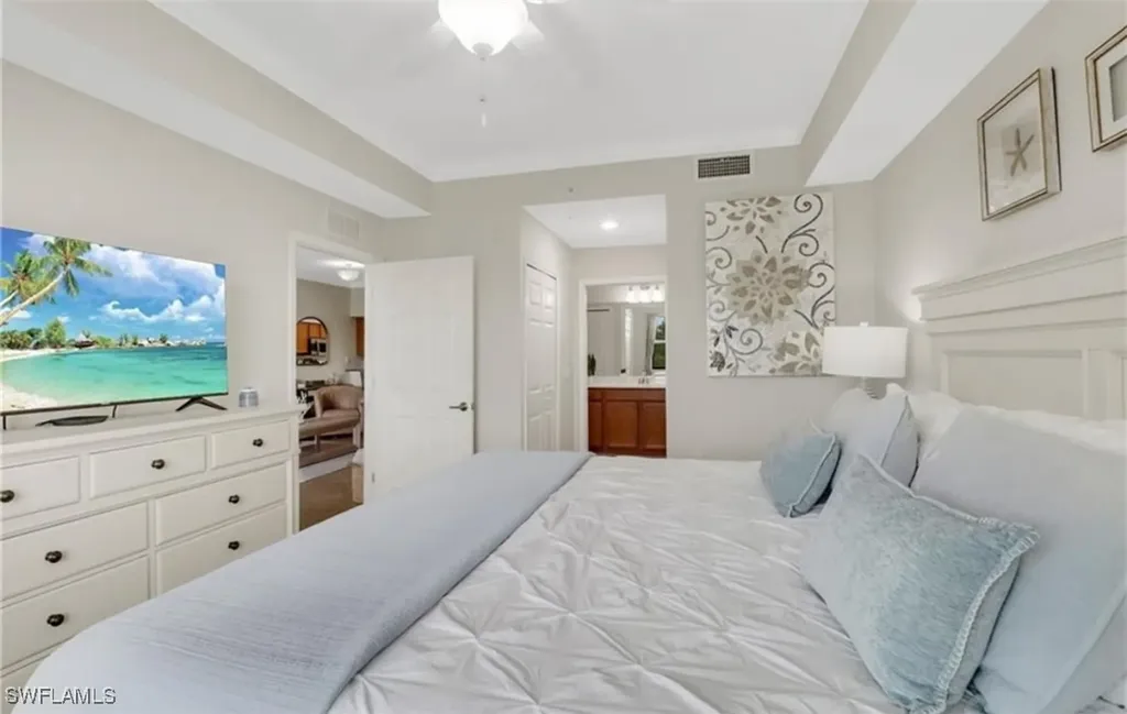 9735 Acqua Court Naples FL 34113