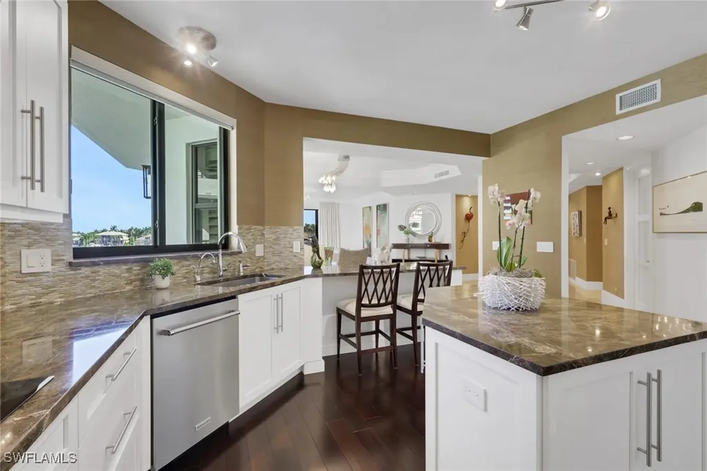 4400 Gulf Shore Boulevard N Naples FL 34103