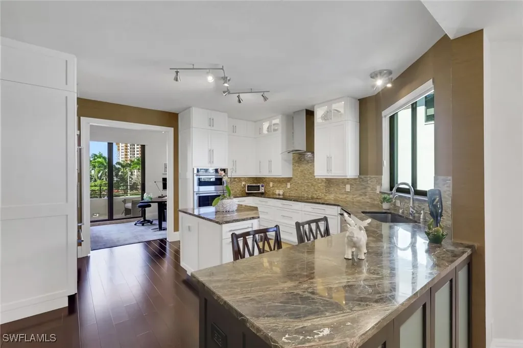 4400 Gulf Shore Boulevard N Naples FL 34103