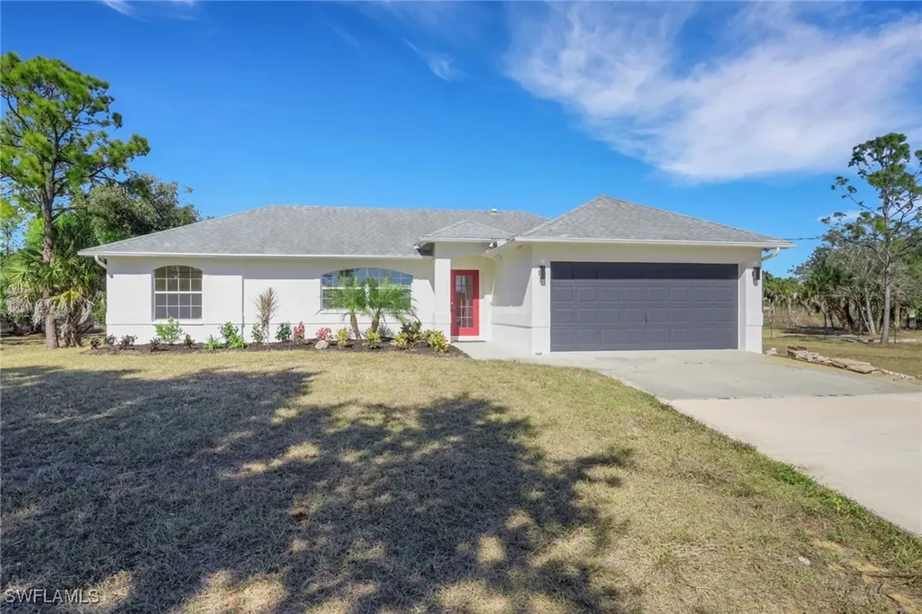 2685 29th Avenue NE Naples FL 34120