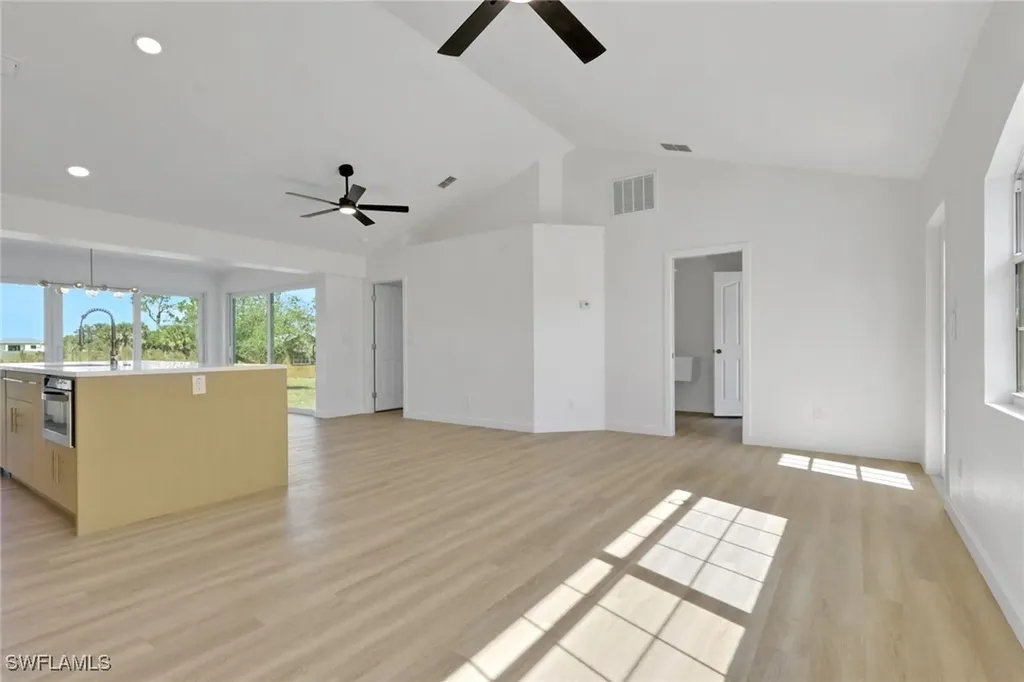 2685 29th Avenue NE Naples FL 34120