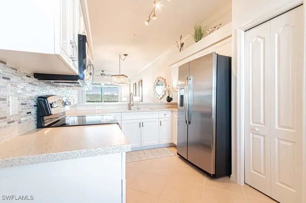 10275 Heritage Bay Boulevard Naples FL 34120