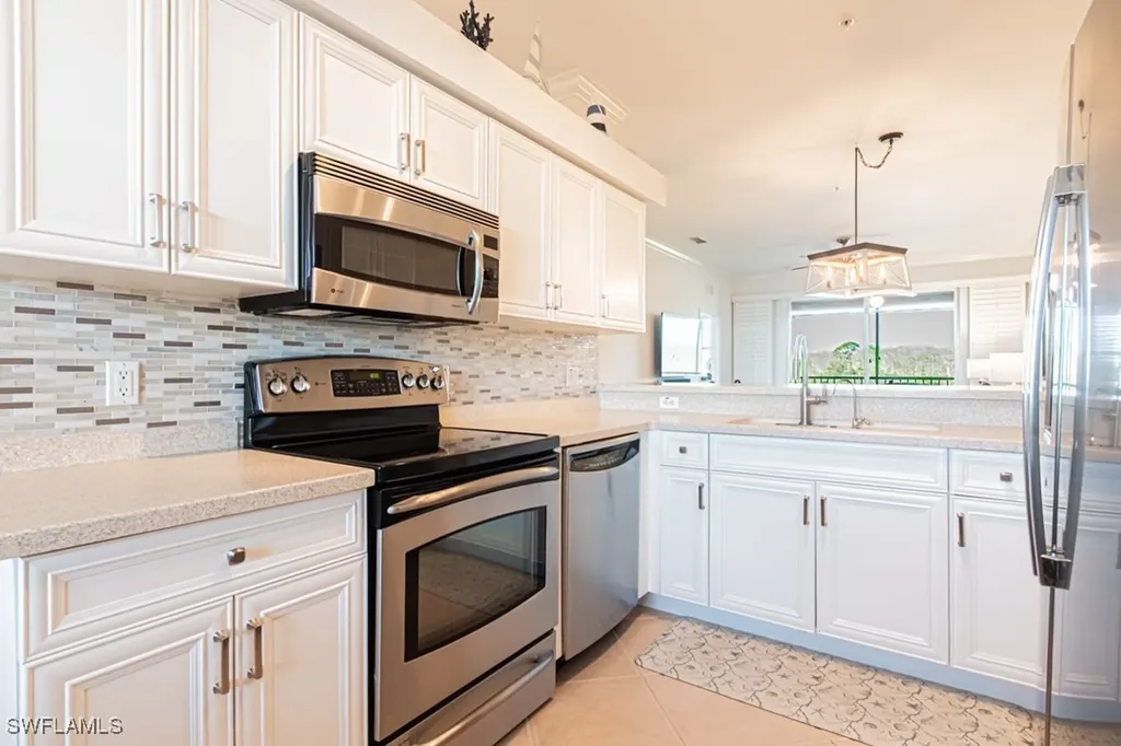 10275 Heritage Bay Boulevard Naples FL 34120