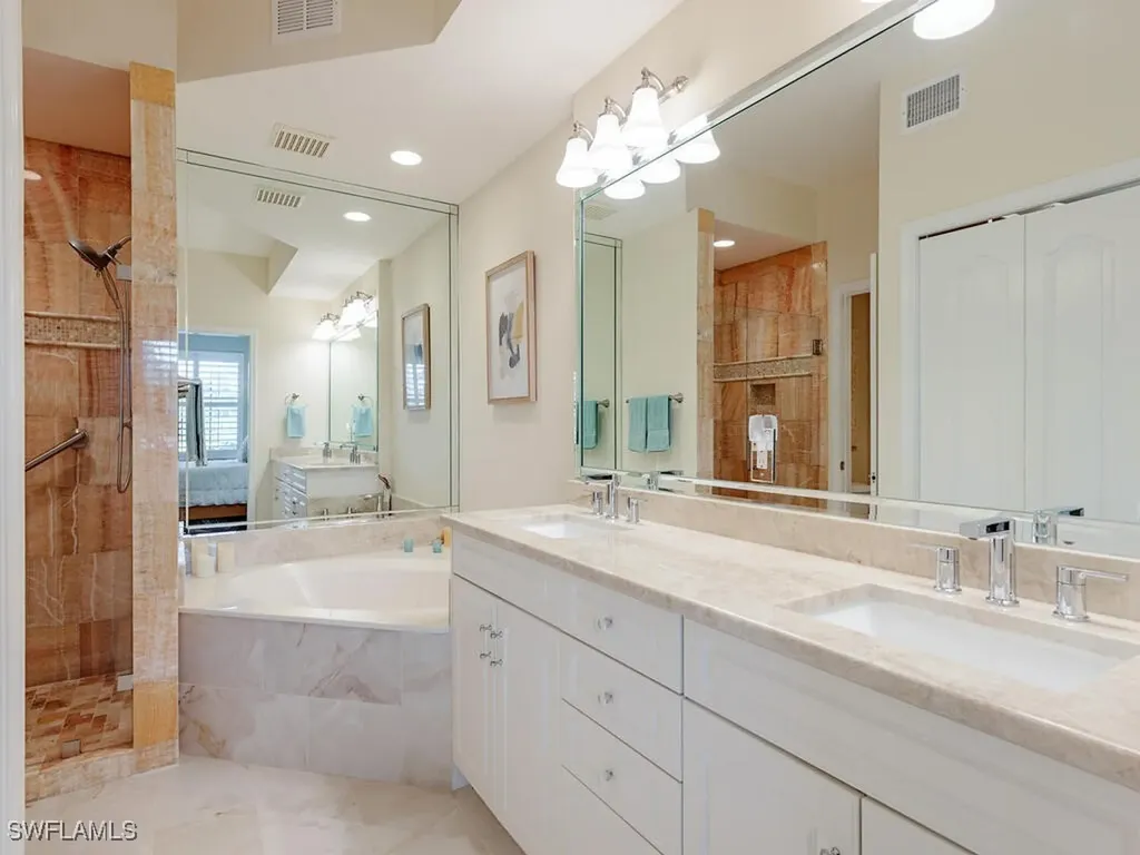 2433 Ravenna Boulevard Naples FL 34109