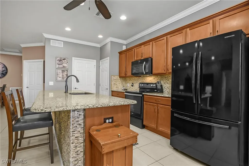 28000 Oceana Drive Bonita Springs FL 34135