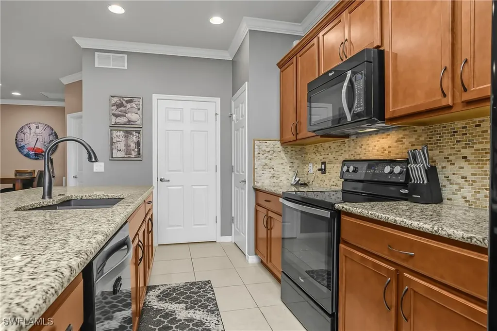 28000 Oceana Drive Bonita Springs FL 34135