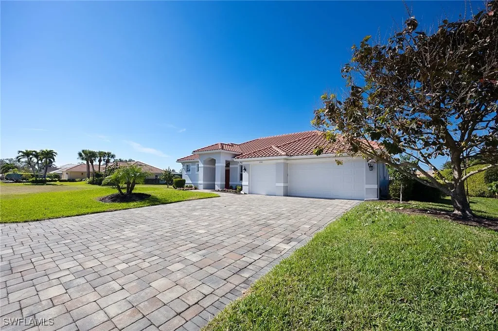8943 Lely Island Circle Naples FL 34113