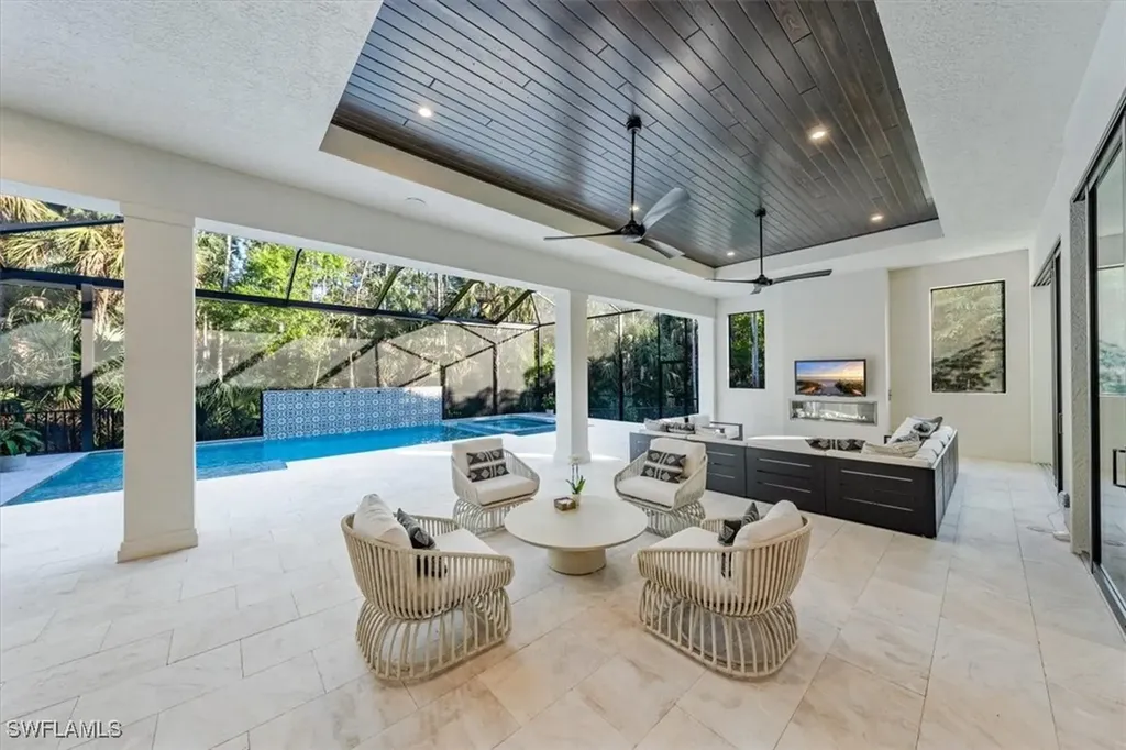 4638 Idylwood Lane Naples FL 34119