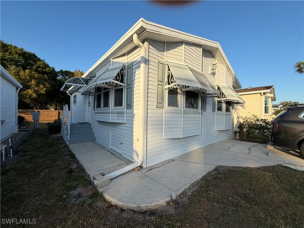 4680 Washington Way W Estero FL 33928