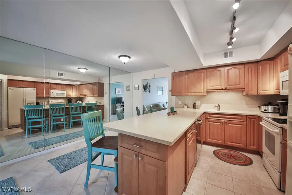 68 Marco Villas Drive Marco Island FL 34145