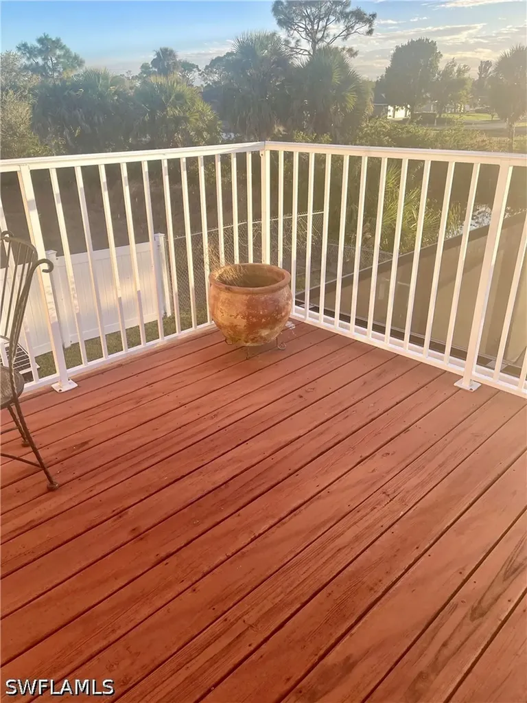 2020 NE 34th Lane Cape Coral FL 33909