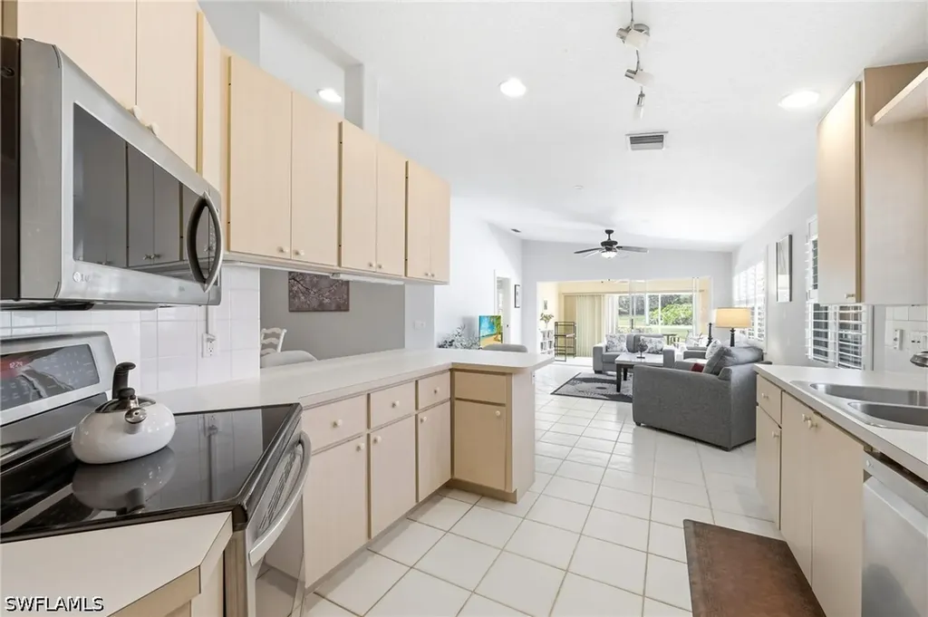 3664 El Segundo Court Naples FL 34109