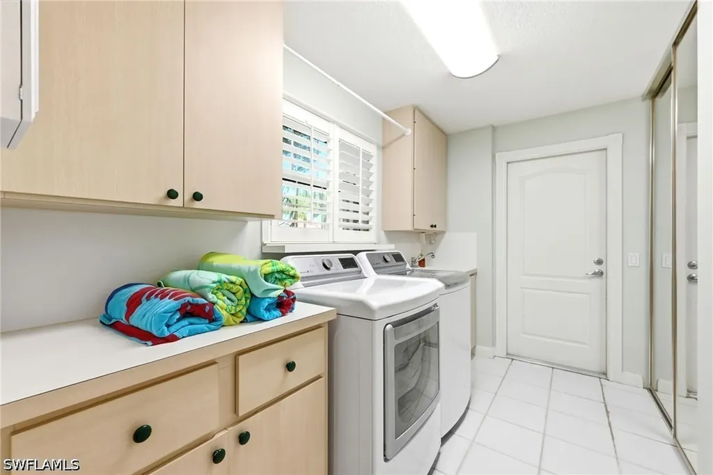 3664 El Segundo Court Naples FL 34109