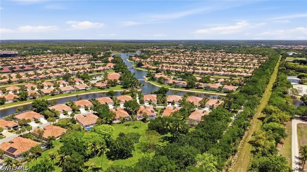 3664 El Segundo Court Naples FL 34109