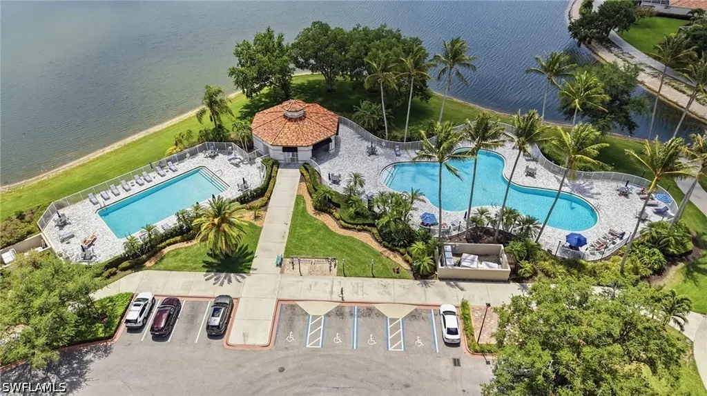 3664 El Segundo Court Naples FL 34109