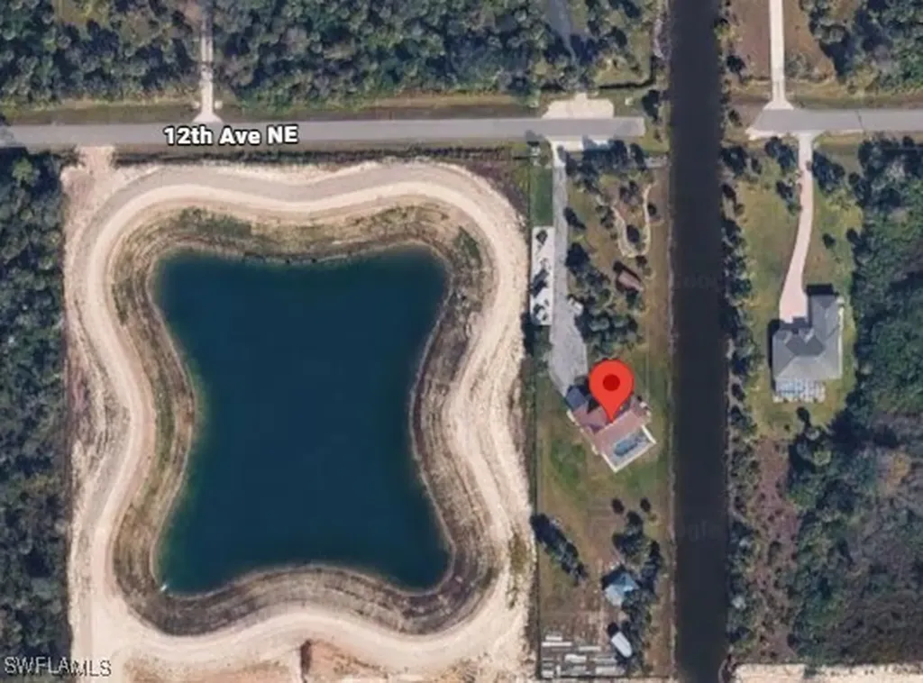 1280 12th Avenue NE Naples FL 34120
