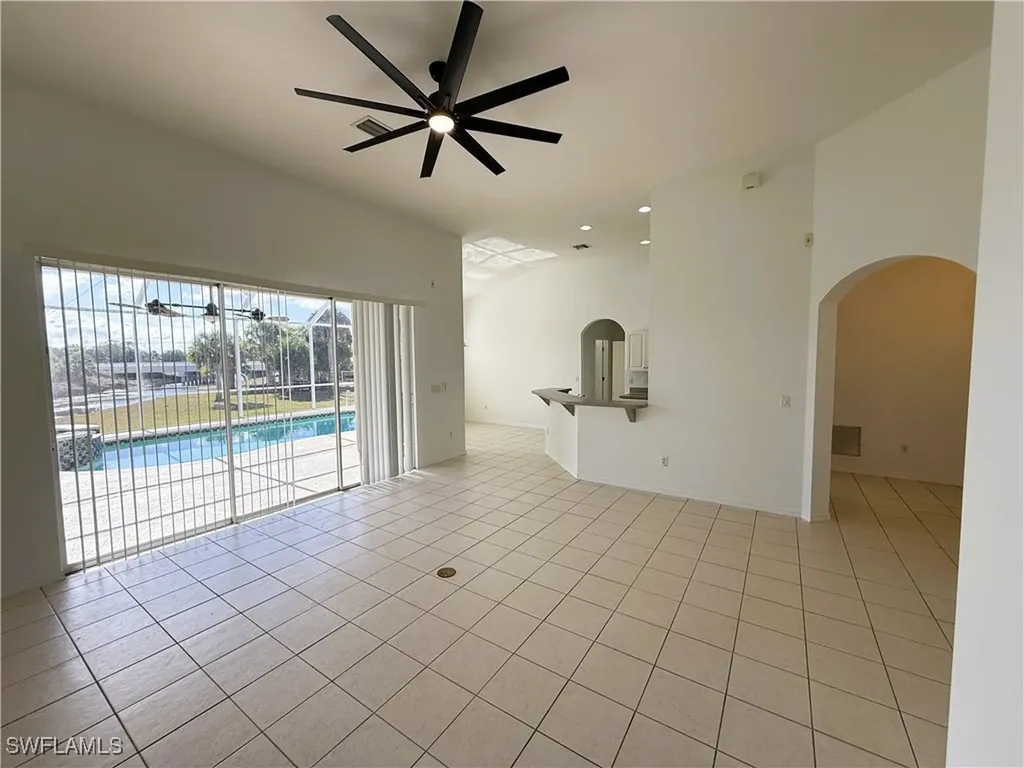 1280 12th Avenue NE Naples FL 34120