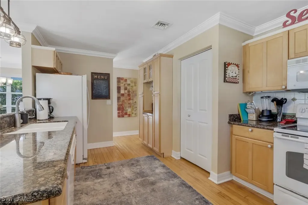 1292 Grand Canal Drive Naples FL 34110