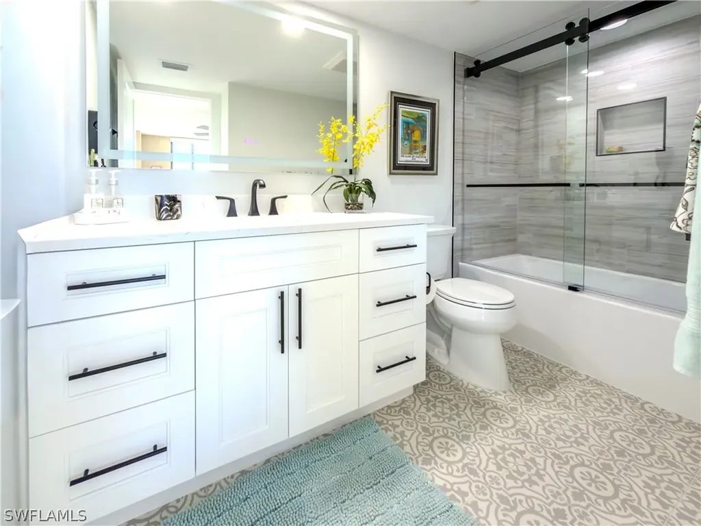 17 Bluebill Avenue Naples FL 34108