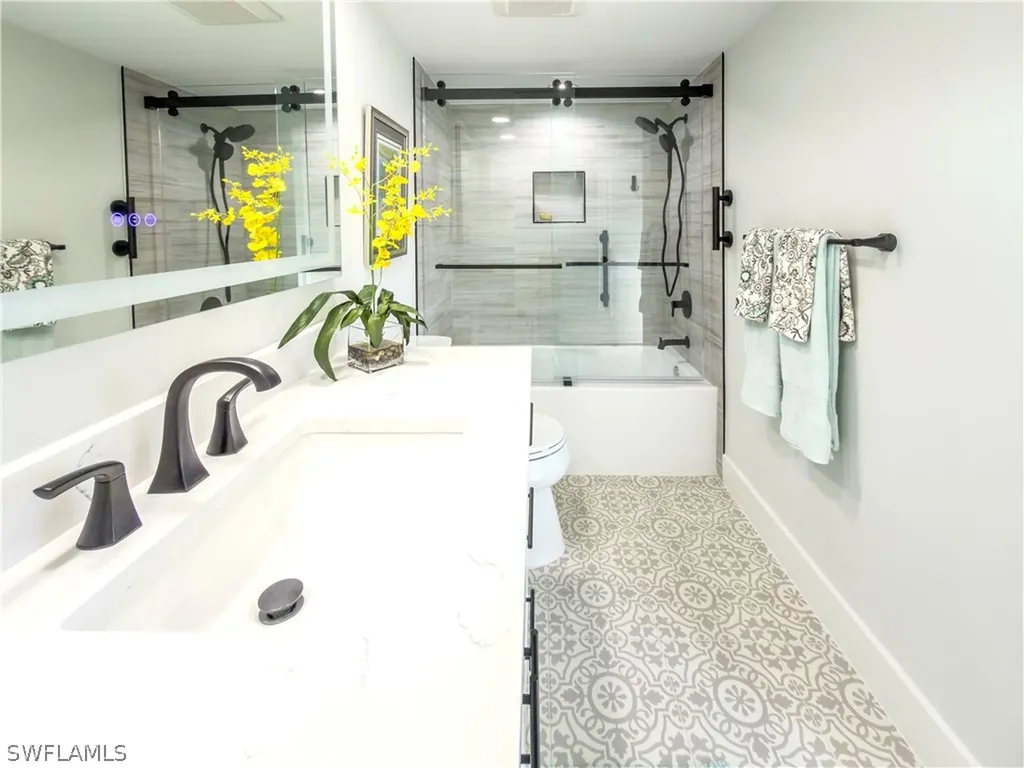 17 Bluebill Avenue Naples FL 34108