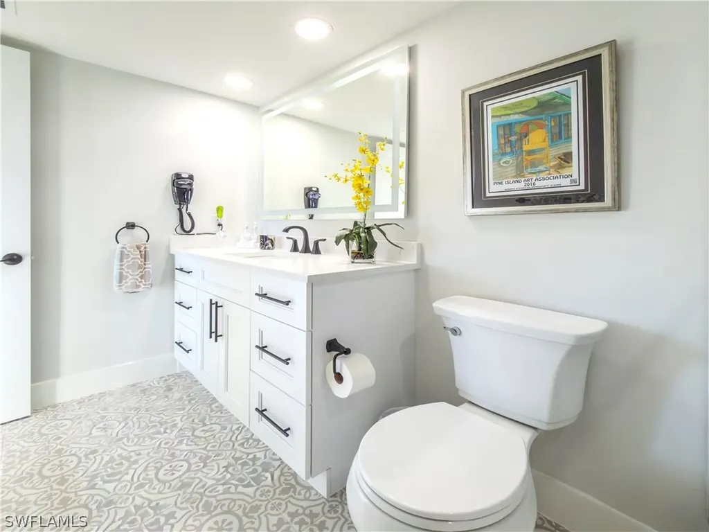 17 Bluebill Avenue Naples FL 34108