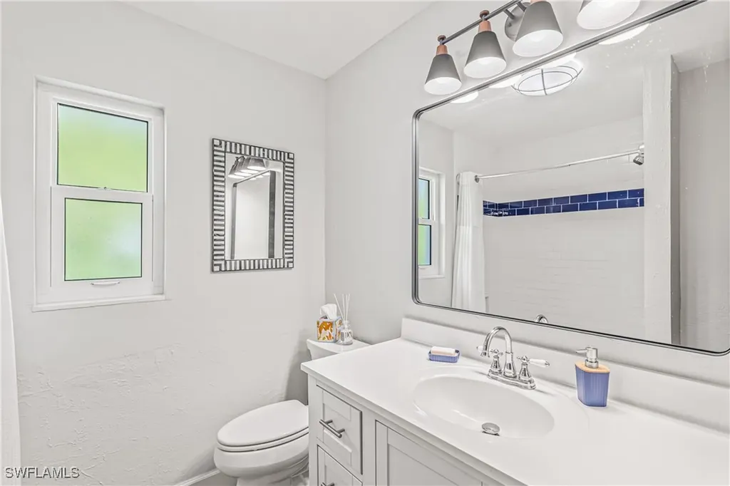 403 Grenada Avenue Naples FL 34113