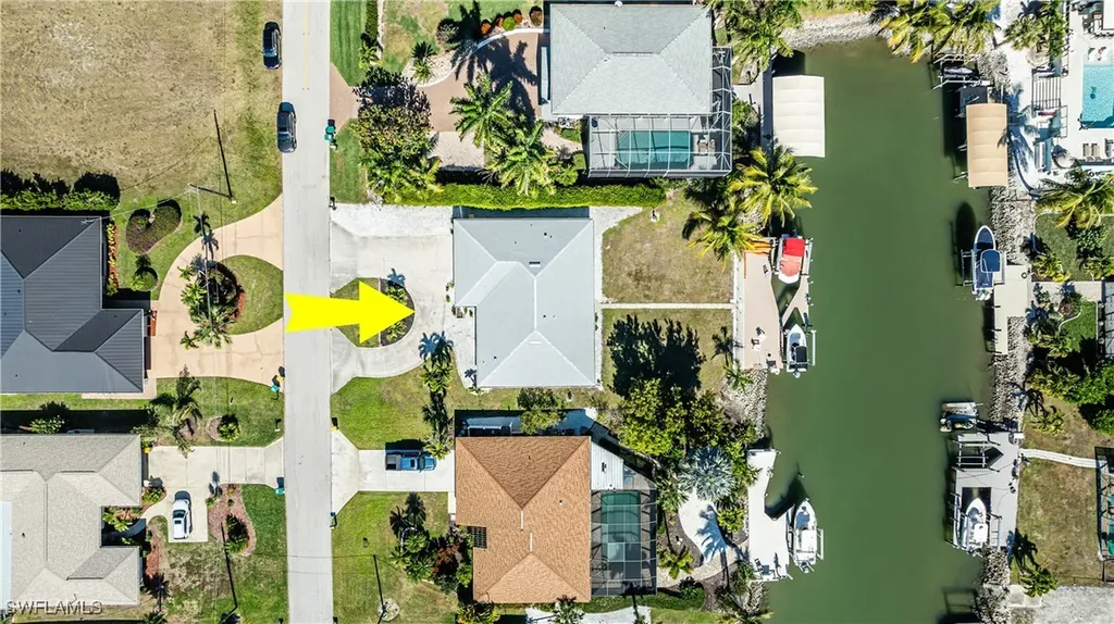 403 Grenada Avenue Naples FL 34113