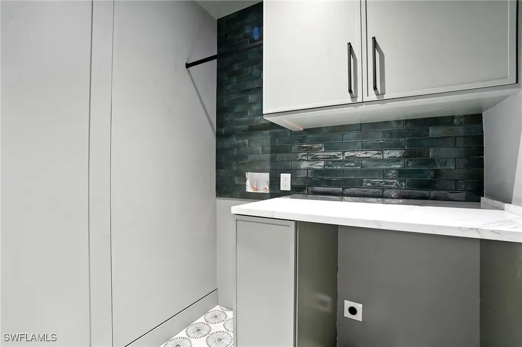 306 Seminole Way Fort Myers Beach FL 33931
