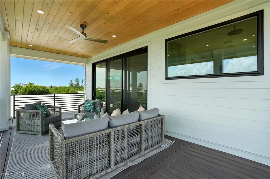 306 Seminole Way Fort Myers Beach FL 33931