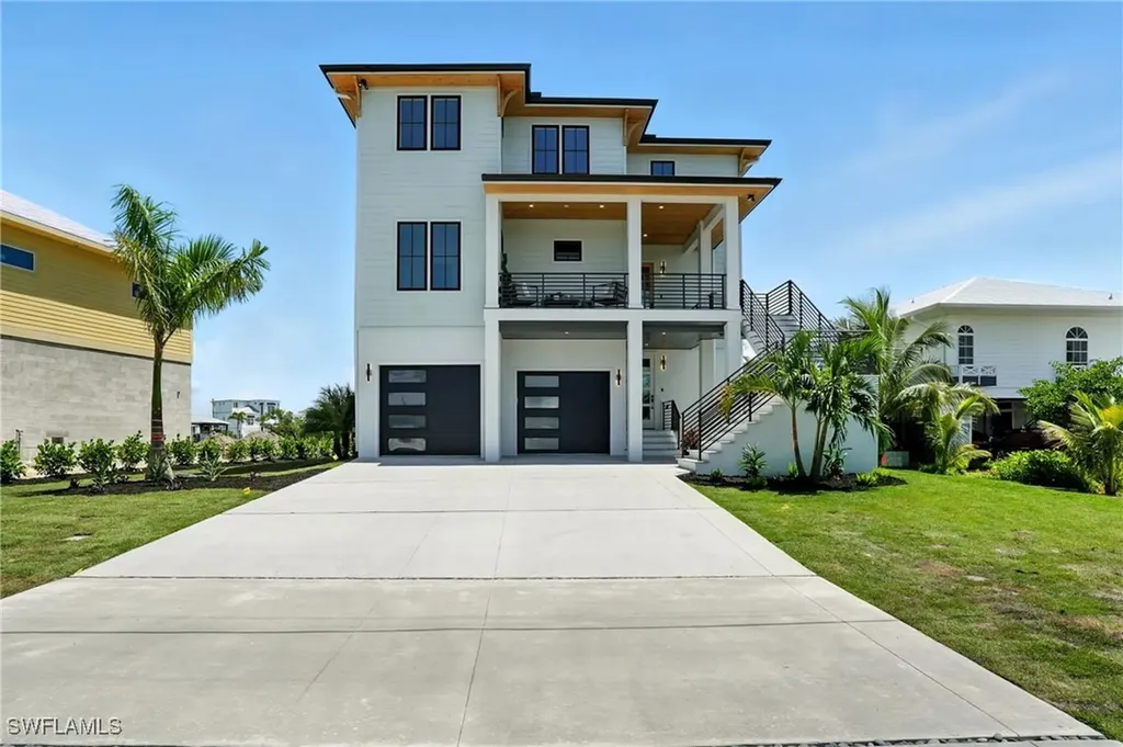 306 Seminole Way Fort Myers Beach FL 33931