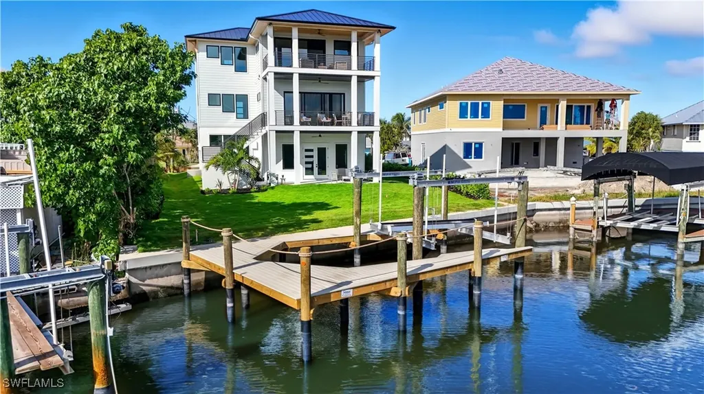 306 Seminole Way Fort Myers Beach FL 33931