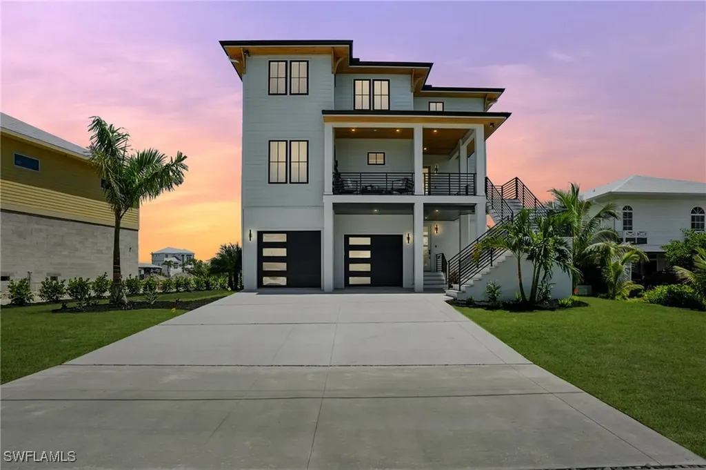 306 Seminole Way Fort Myers Beach FL 33931