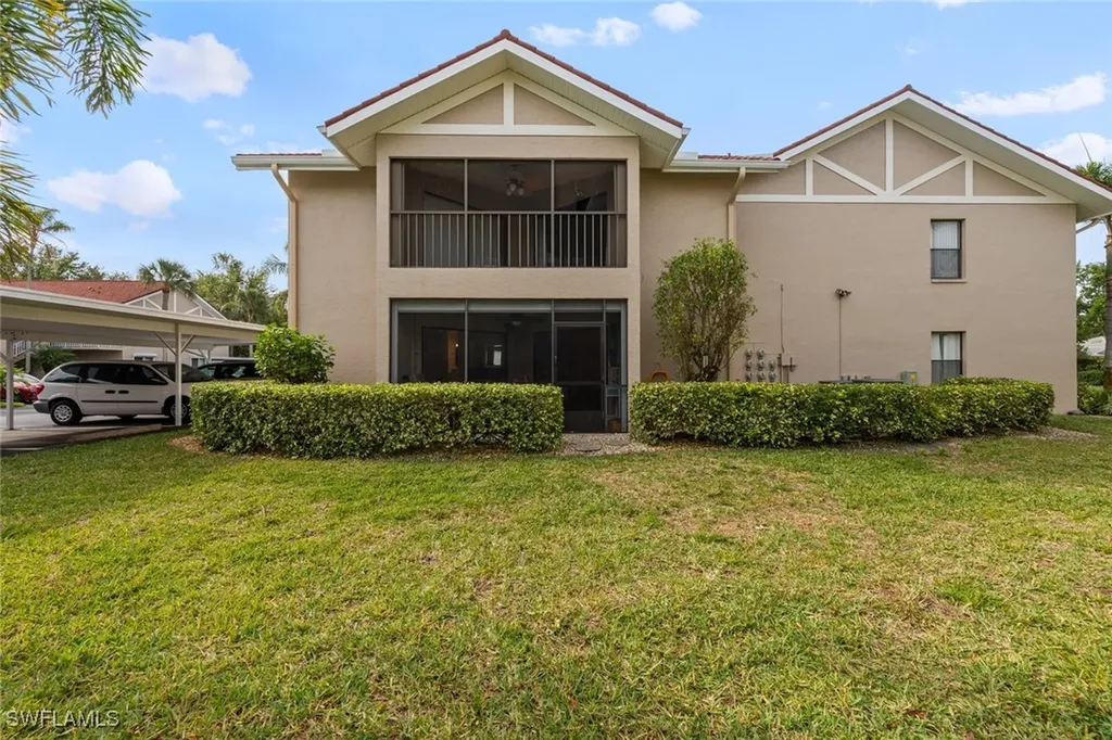 9623 Eaton Gardens Lane Fort Myers FL 33919