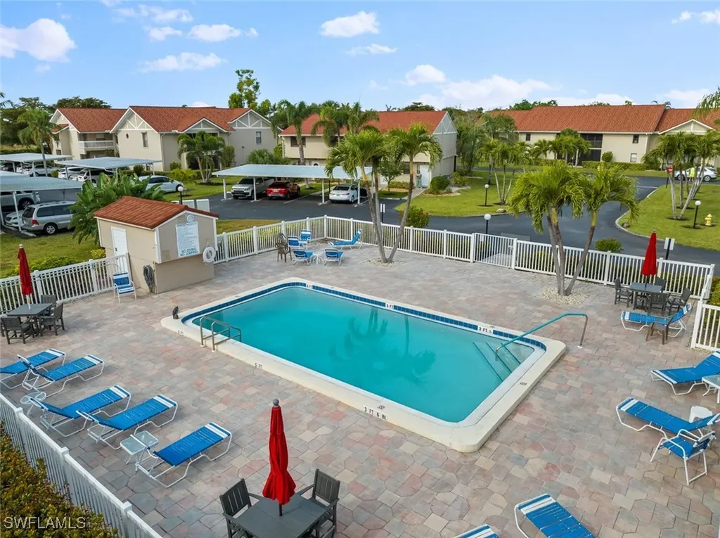 9623 Eaton Gardens Lane Fort Myers FL 33919