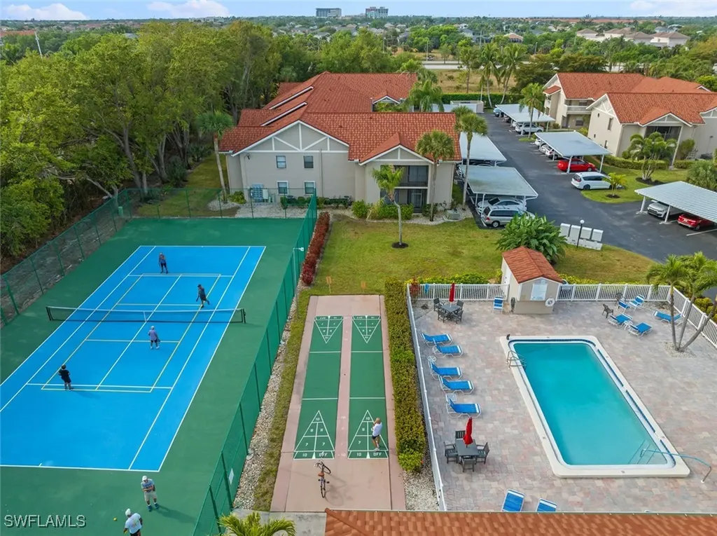 9623 Eaton Gardens Lane Fort Myers FL 33919