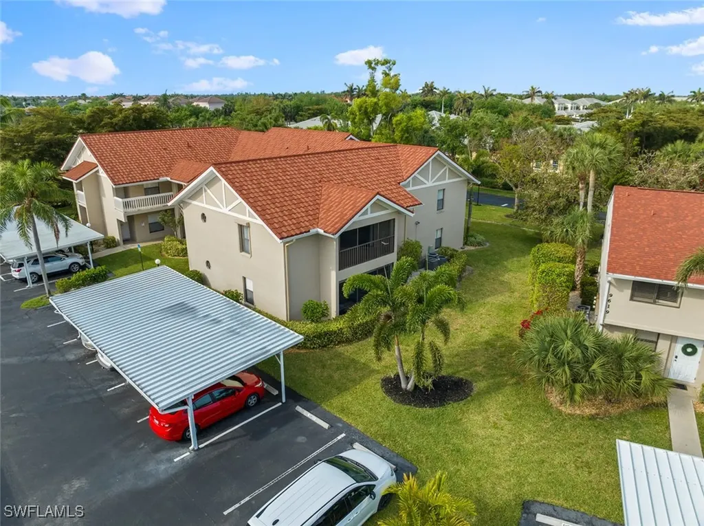 9623 Eaton Gardens Lane Fort Myers FL 33919