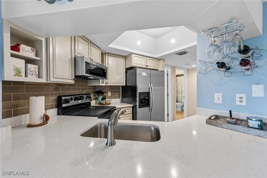 9623 Eaton Gardens Lane Fort Myers FL 33919