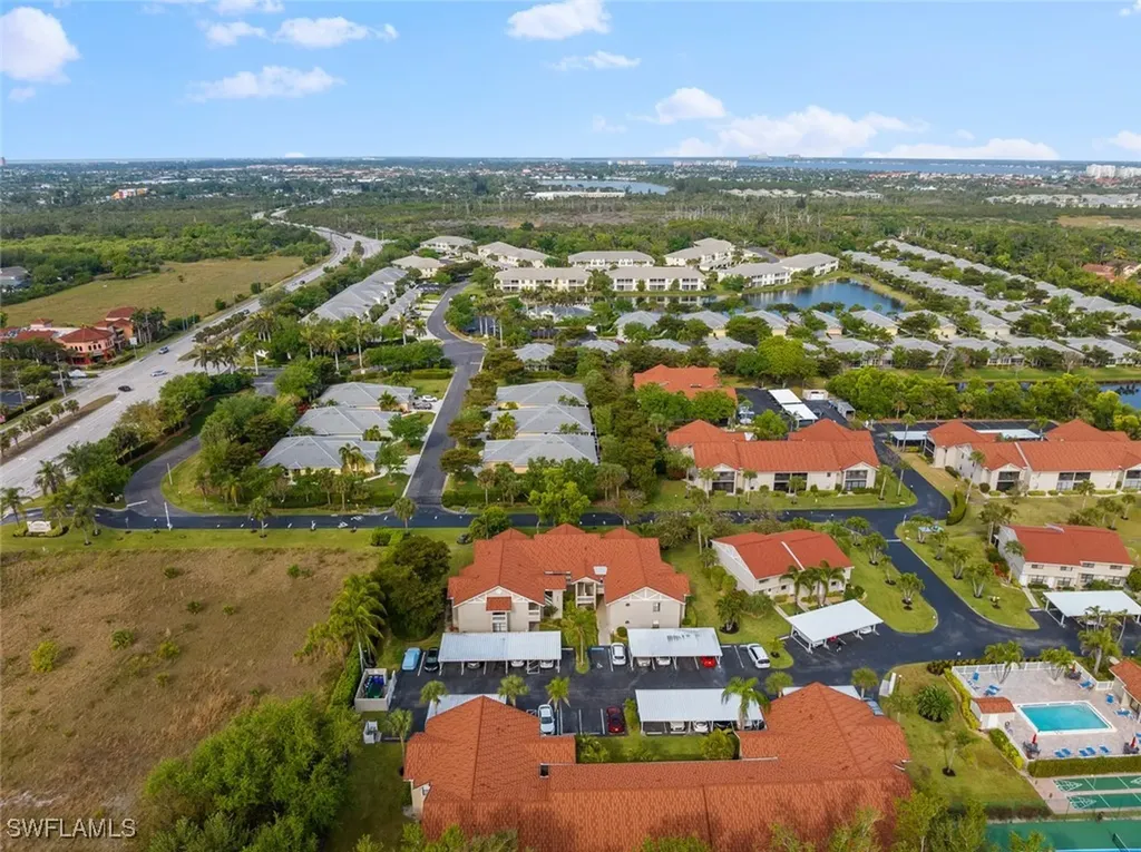 9623 Eaton Gardens Lane Fort Myers FL 33919