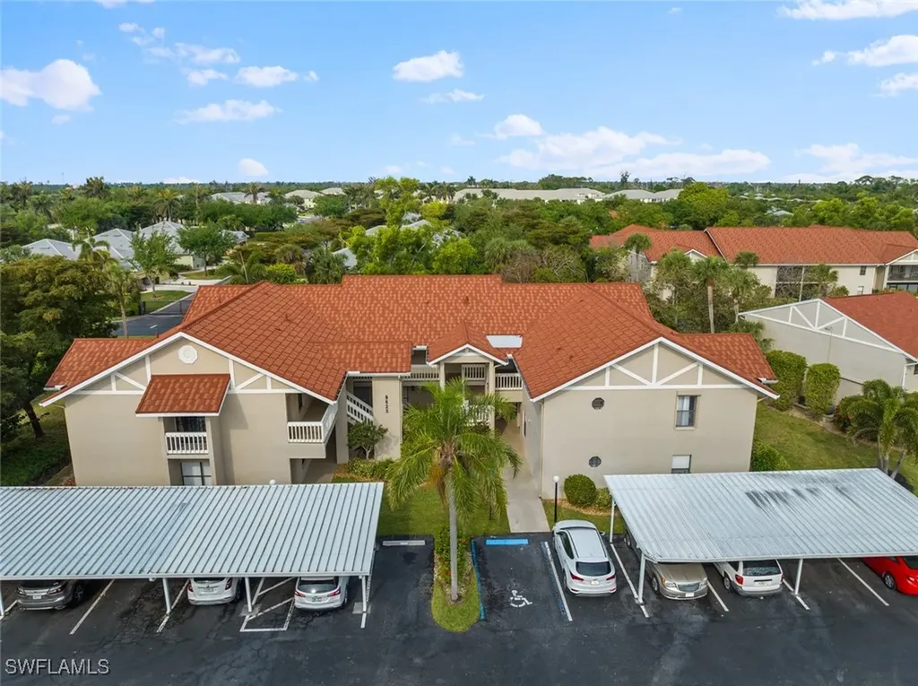 9623 Eaton Gardens Lane Fort Myers FL 33919