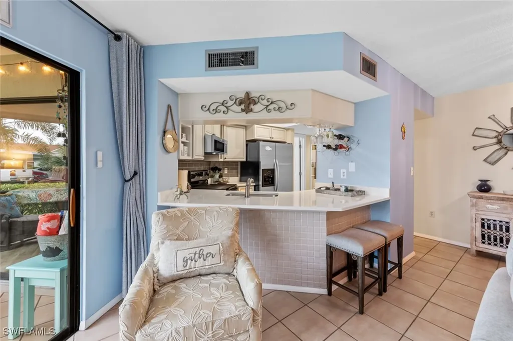 9623 Eaton Gardens Lane Fort Myers FL 33919