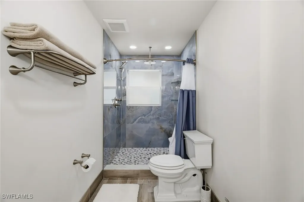 1636 SE 39th Street Cape Coral FL 33904